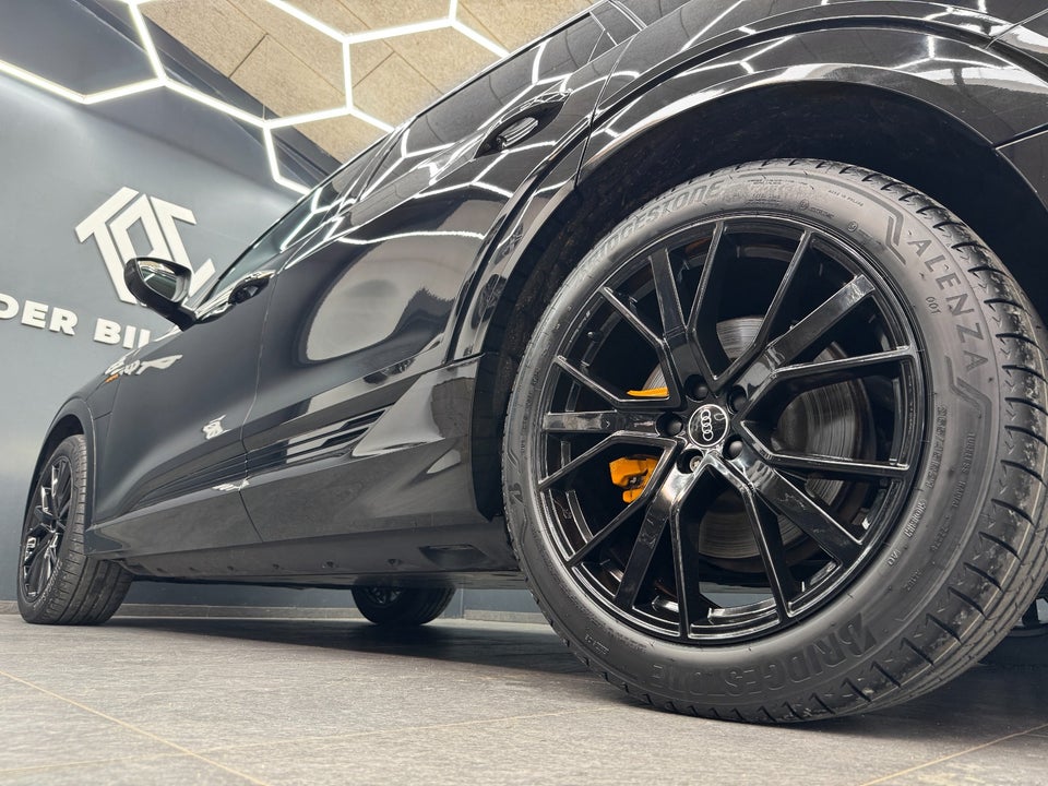 Audi e-tron 55 Black Edition S-line quattro 5d
