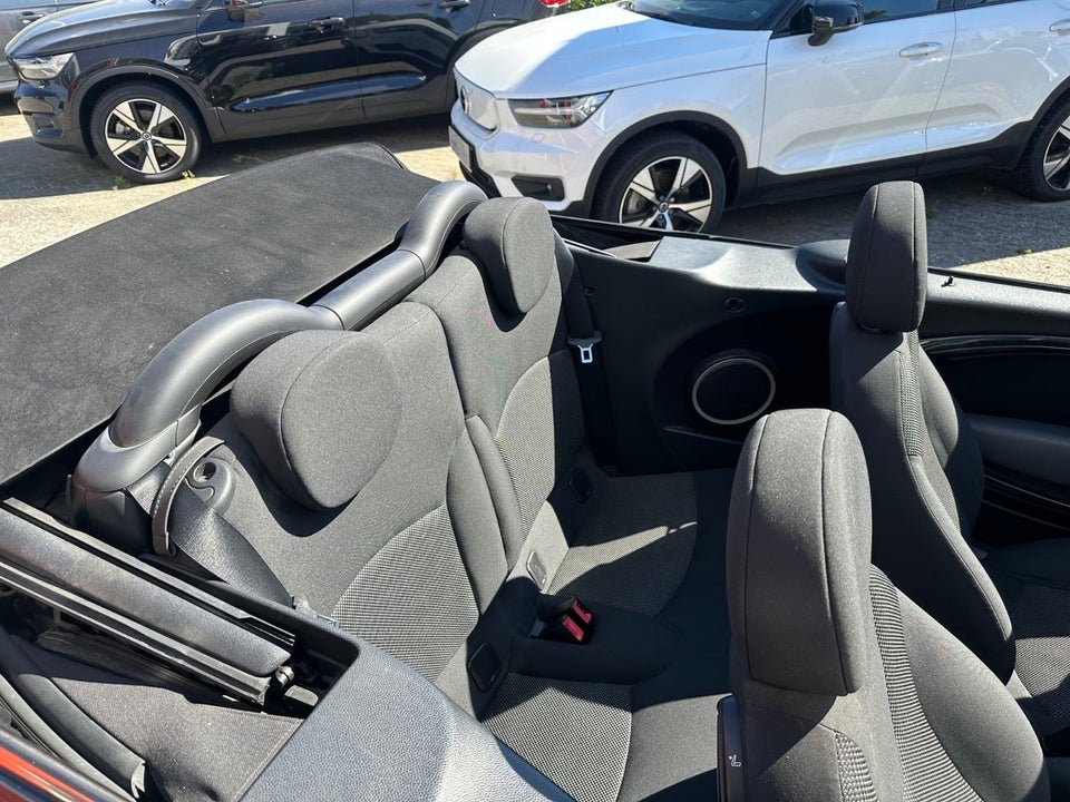 MINI One 1,6 Cabriolet 2d