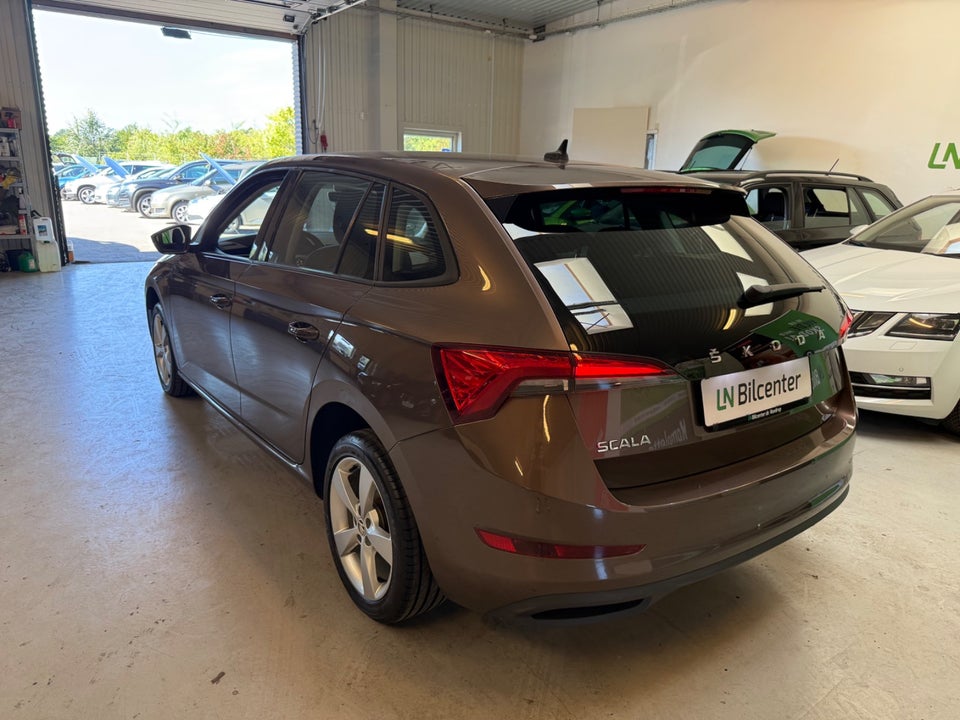 Skoda Scala 1,5 TSi 150 Ambition DSG 5d