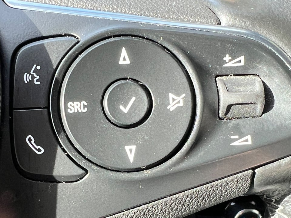 Opel Crossland X 1,2 T 110 Impress 5d