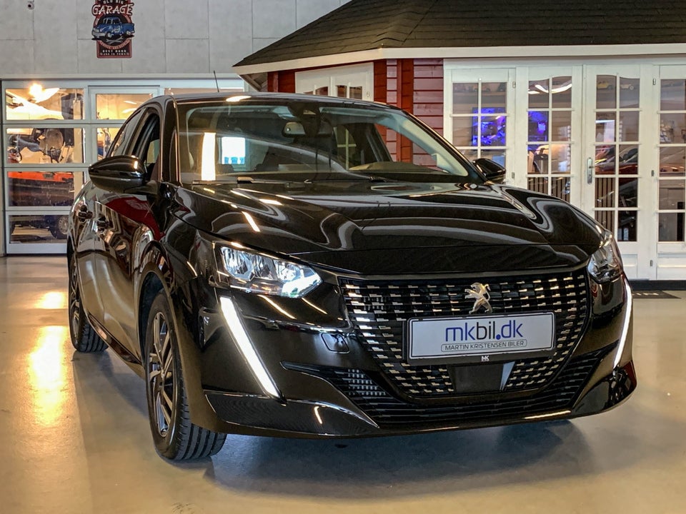 Peugeot 208 1,2 PureTech 100 Allure Sky 5d