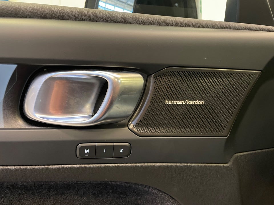 Volvo XC40 P6 ReCharge Ultimate 5d