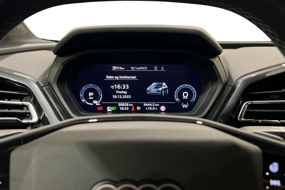 Audi Q4 e-tron 40 S-line 5d