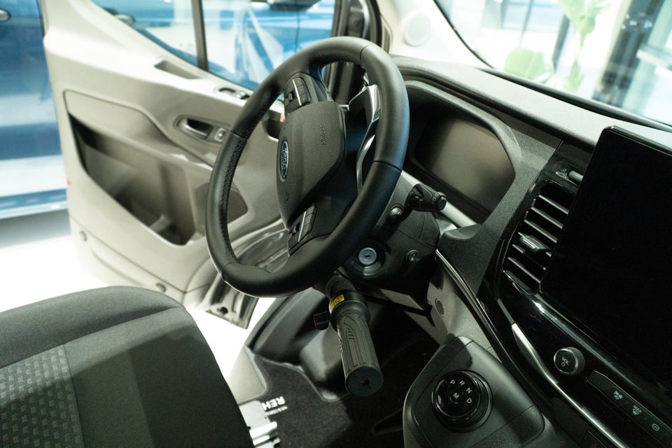 Ford Transit 350 L2 Kombi 2,0 EcoBlue Trend aut. H2 FWD