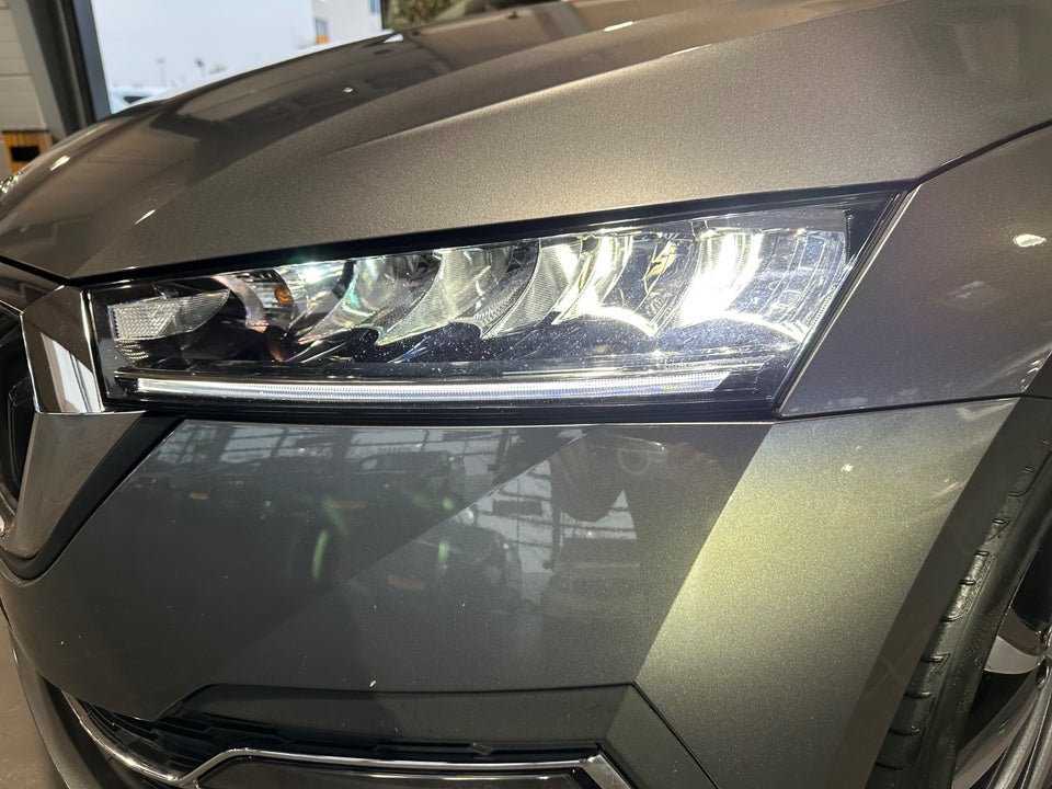 Skoda Octavia 2,0 TDi 150 Style Combi DSG 5d