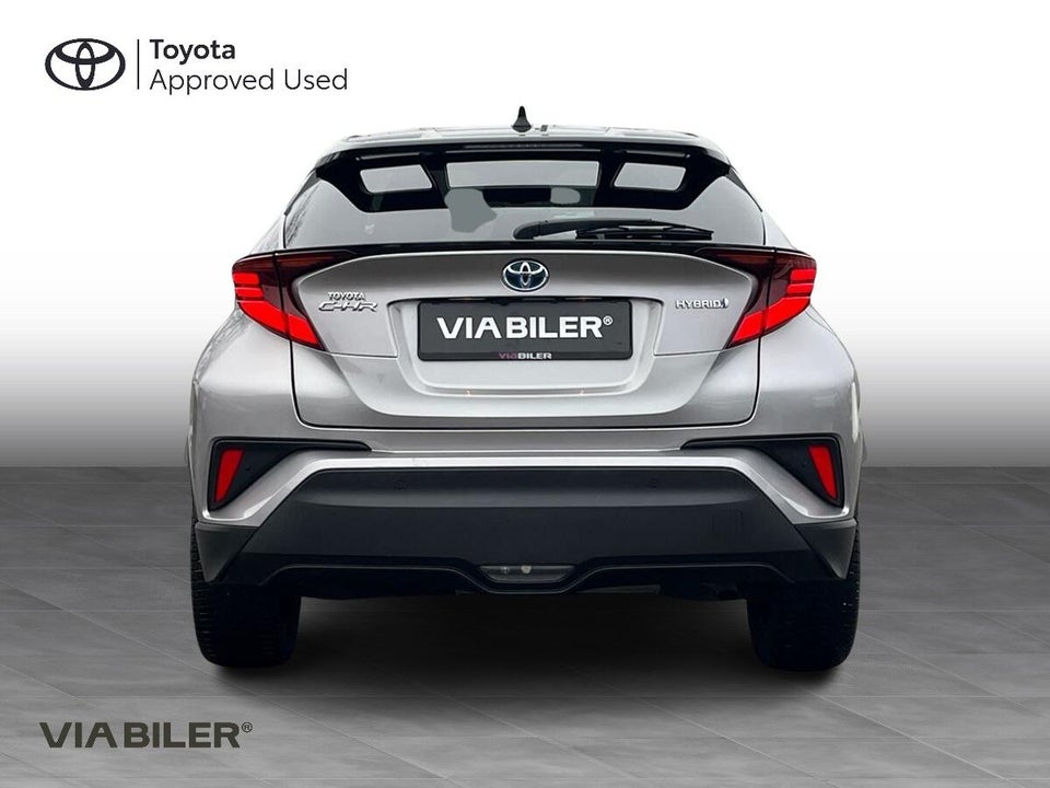 Toyota C-HR 1,8 Hybrid Premium Selected CVT 5d