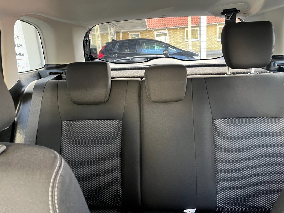 Suzuki Vitara 1,4 Boosterjet Active aut. 5d