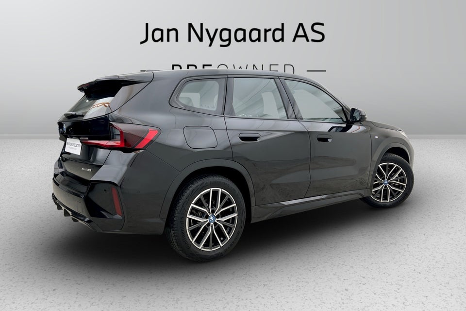 BMW iX1 xDrive30 M-Sport 5d