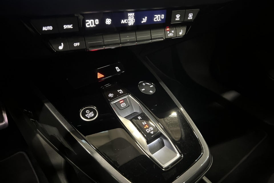 Audi Q4 e-tron 40 Attitude S-line 5d