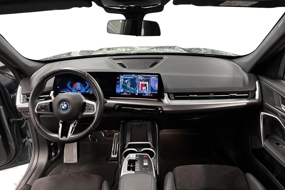 BMW iX1 xDrive30 M-Sport 5d