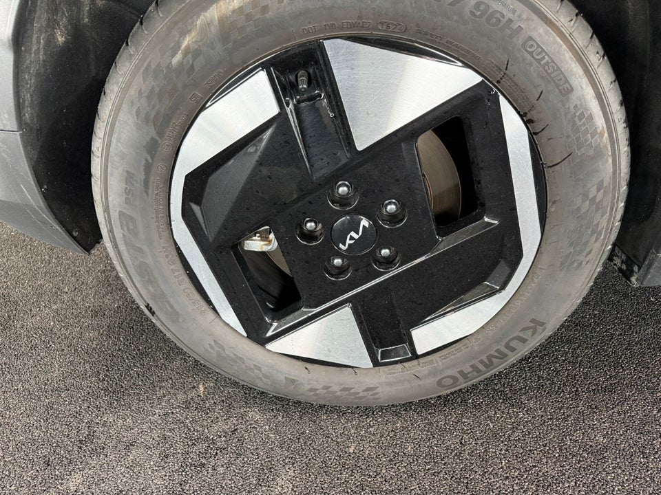 Kia EV3 81 Long Range Earth 5d