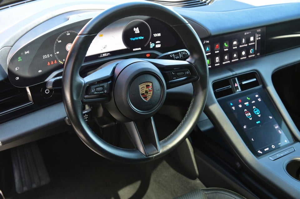 Porsche Taycan 4 Performance+ Cross Turismo 5d