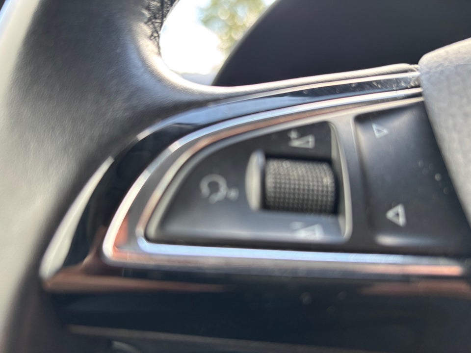 Skoda Fabia 1,0 TSi 110 Ambition Combi DSG 5d