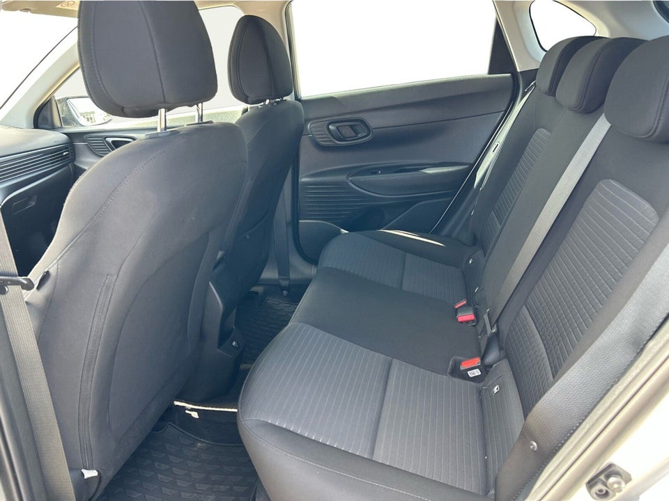 Hyundai i20 1,0 T-GDi Essential DCT 5d