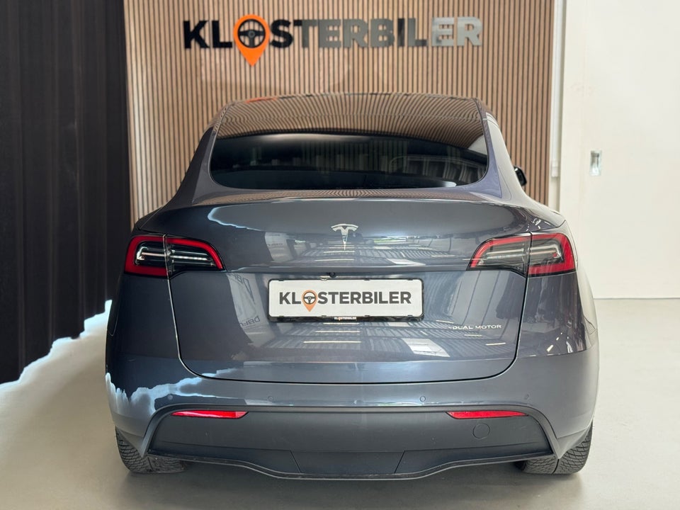 Tesla Model Y Long Range AWD 5d