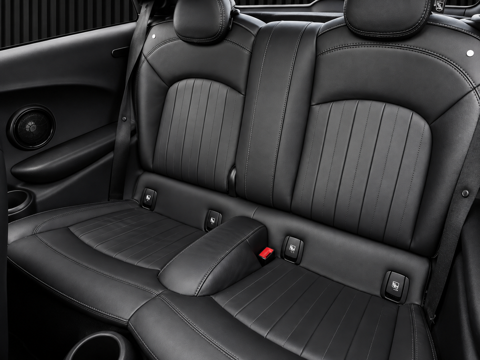 MINI Cooper SE Maximise 3d