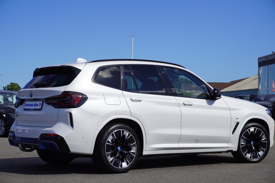 BMW iX3 Charged Plus M-Sport 5d