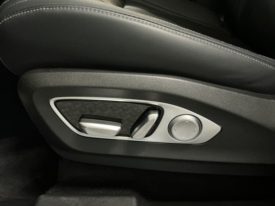 Xpeng G9 Performance 5d