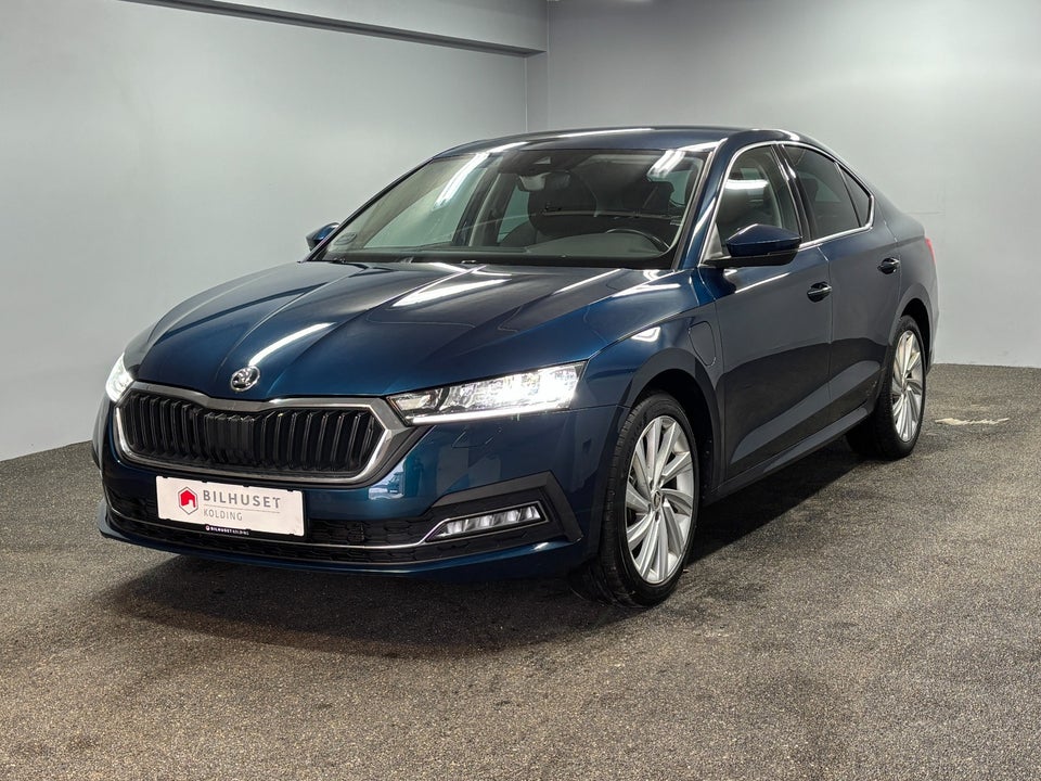 Skoda Octavia 1,4 TSi iV Plus DSG 5d