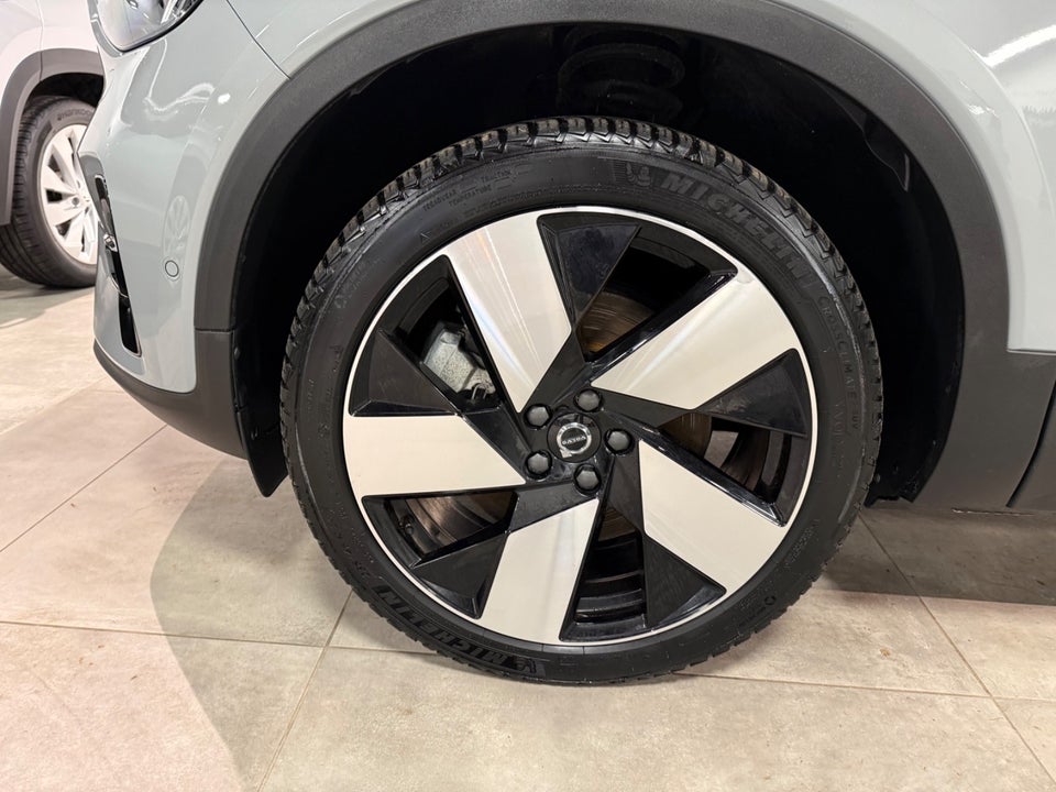 Volvo XC40 ReCharge Twin Ultimate 5d