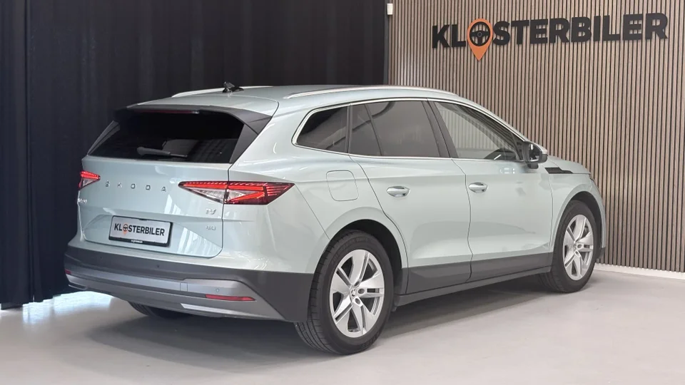 Skoda Enyaq 80 iV Loft 5d