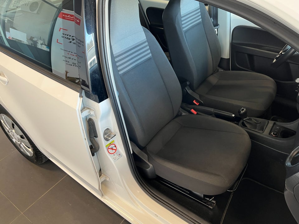 VW Up! 1,0 MPi 60 Move BMT 5d