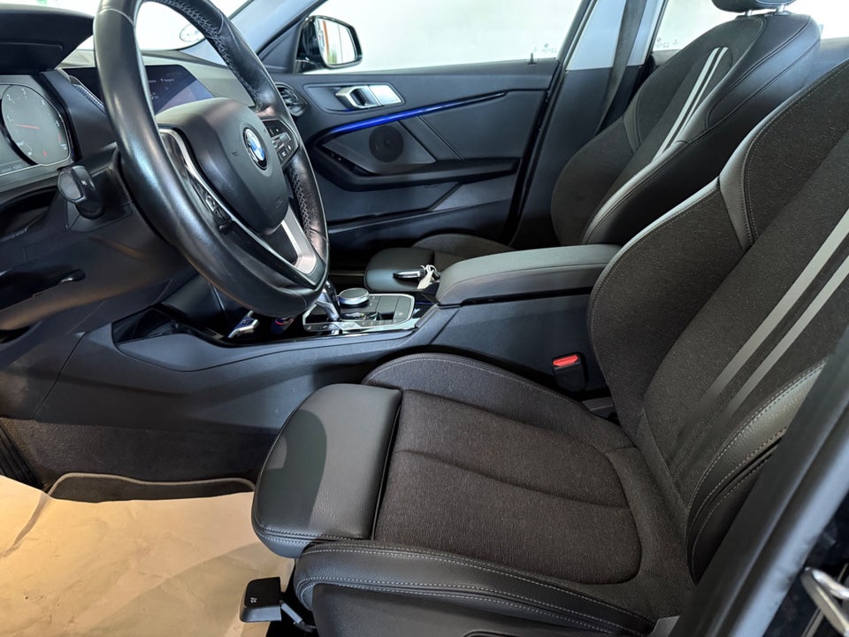 BMW 118d 2,0 Sport Line aut. 5d