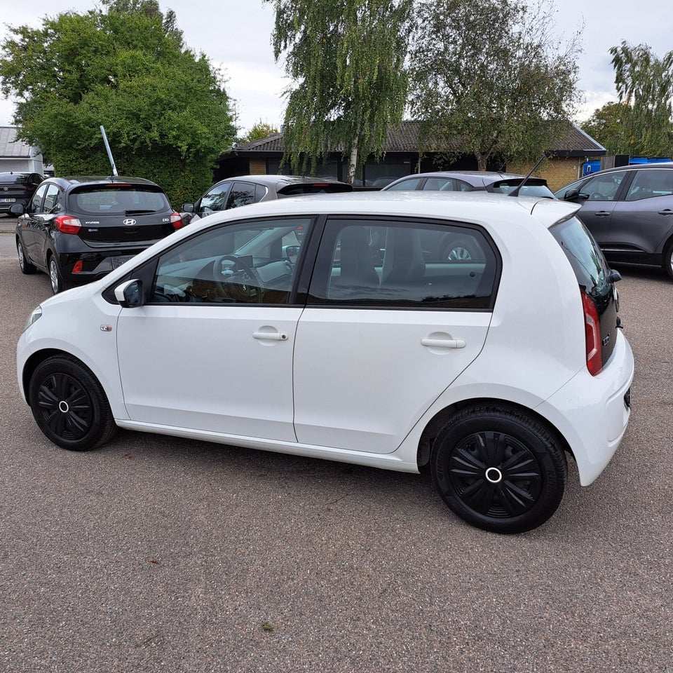 VW Up! 1,0 60 Move Up! BMT 5d