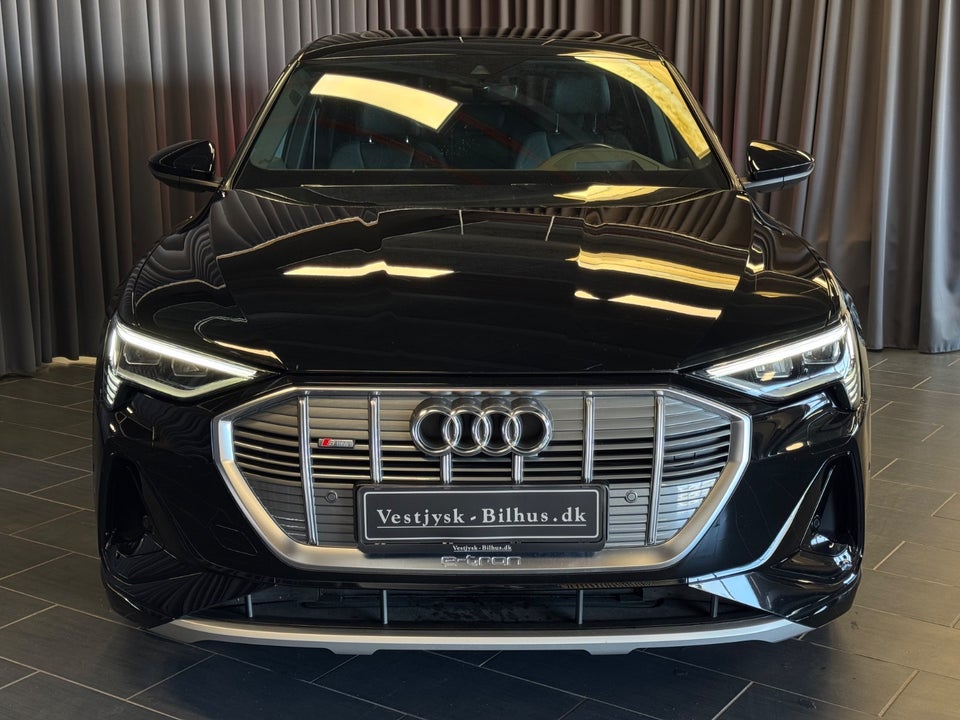 Audi e-tron 55 S-line quattro 5d