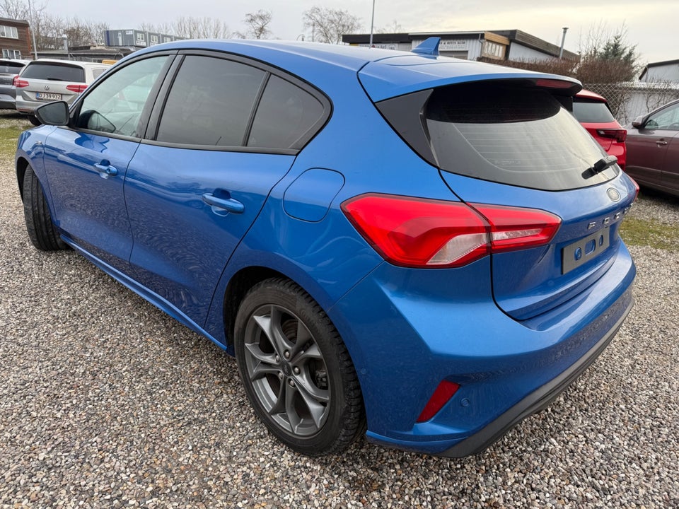 Ford Focus 1,0 EcoBoost ST-Line 5d