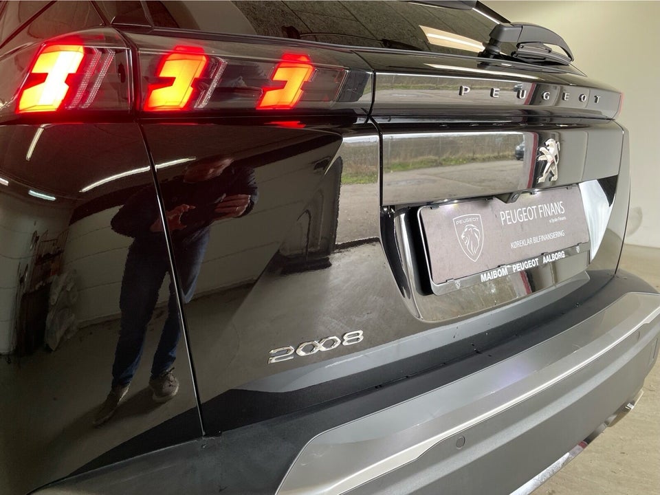 Peugeot 2008 1,2 PureTech 130 Allure Pack EAT8 5d