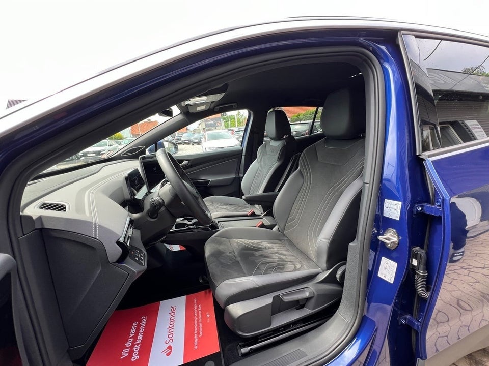 VW ID.4 77 Pro 4Motion 5d
