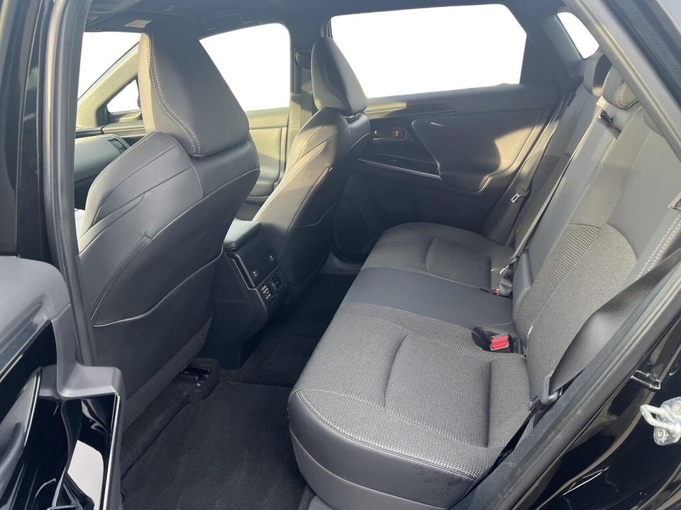 Toyota bZ4X Active 5d