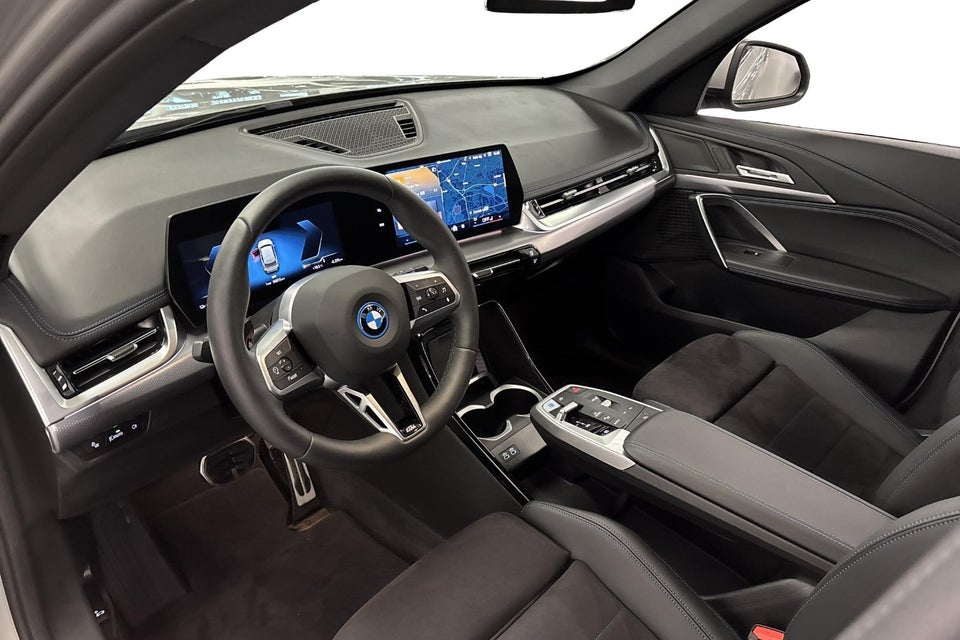 BMW iX1 eDrive20 M-Sport 5d