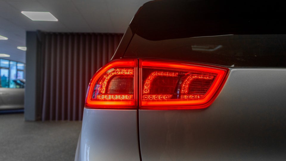 Kia e-Niro 64 Advance 5d