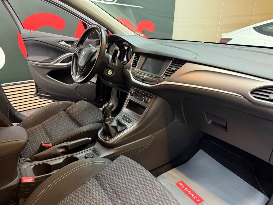 Opel Astra 1,0 T 105 Enjoy 5d