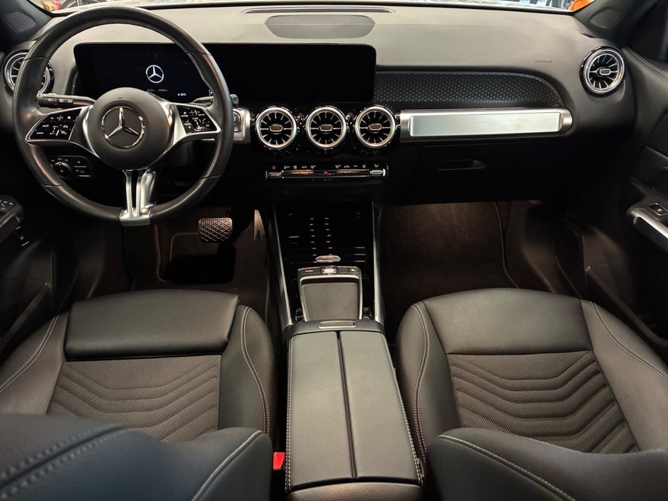 Mercedes EQB300 Progressive Advance 4Matic 5d