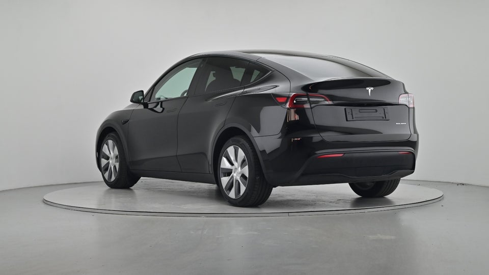 Tesla Model Y Long Range AWD 5d