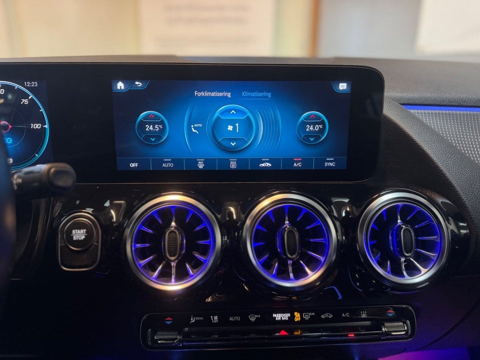 Mercedes EQA250 Progressive 5d