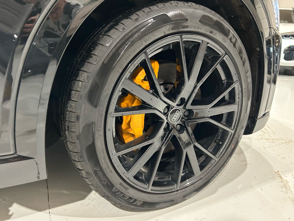 Audi e-tron 55 Black Edition S-line quattro 5d