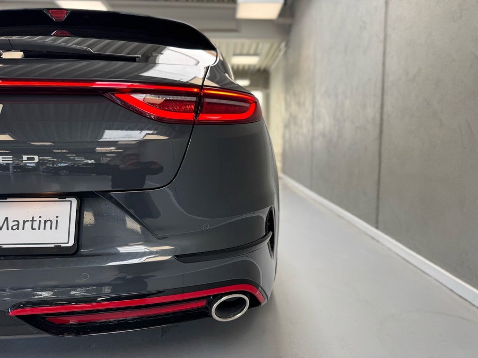 Kia ProCeed 1,6 T-GDi GT DCT 5d