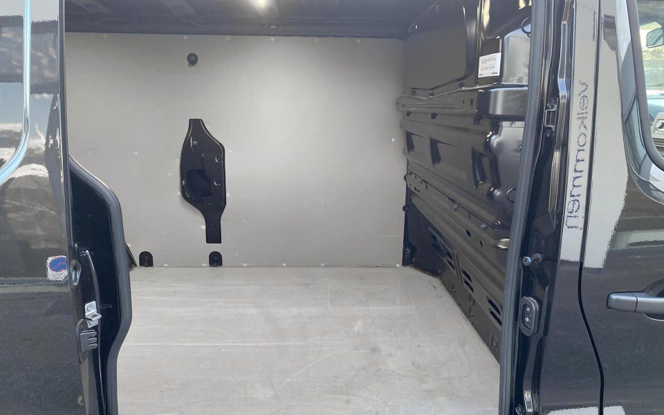 Renault Trafic 2,0 dCi 170 L2H1