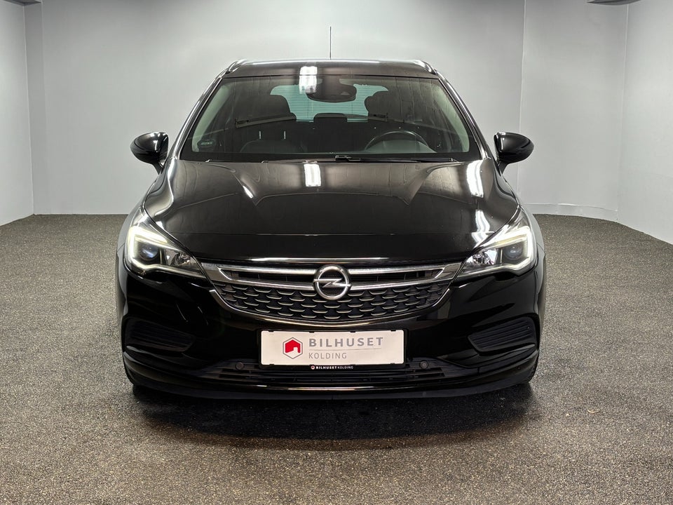 Opel Astra 1,6 CDTi 136 Enjoy Sports Tourer 5d