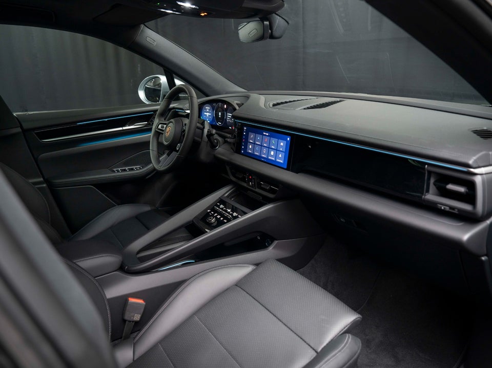Porsche Macan 5d