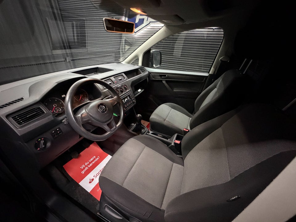 VW Caddy 2,0 TDi 102 BMT Van 4d