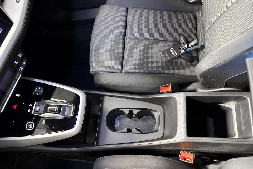 Audi Q4 e-tron 45 S-line Edition 5d