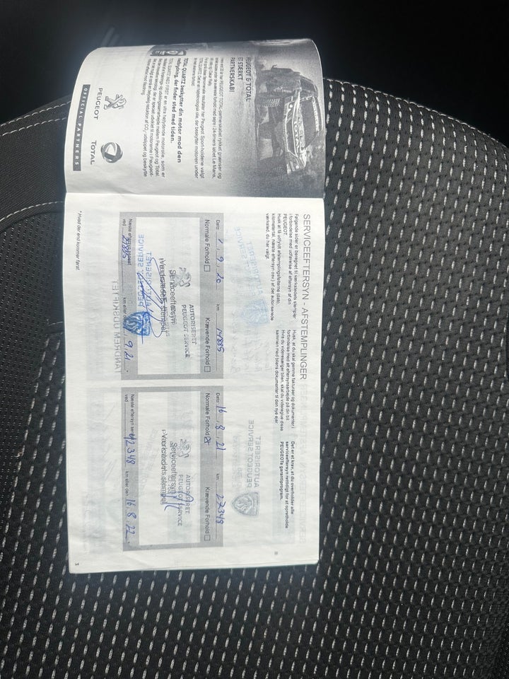 Peugeot 208 1,2 PureTech 82 Allure Sky 5d