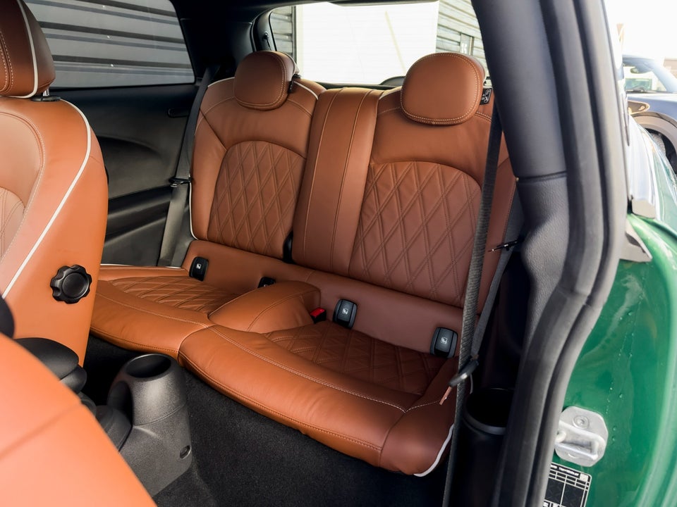 MINI Cooper SE Yours Trim 3d