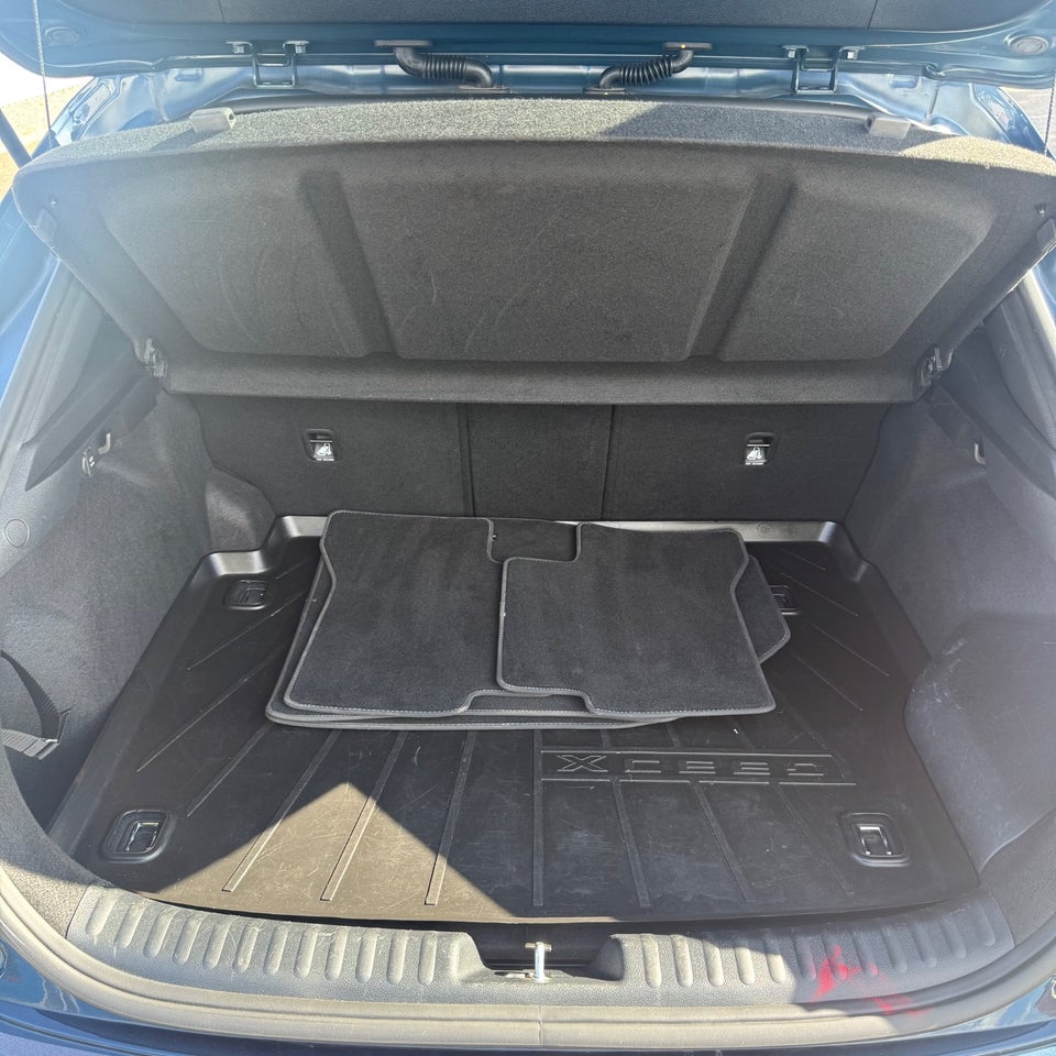 Kia XCeed 1,6 PHEV Upgrade Intro DCT 5d