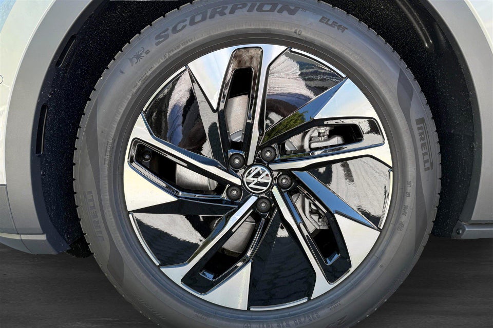 VW ID.4 77 Style+ 5d